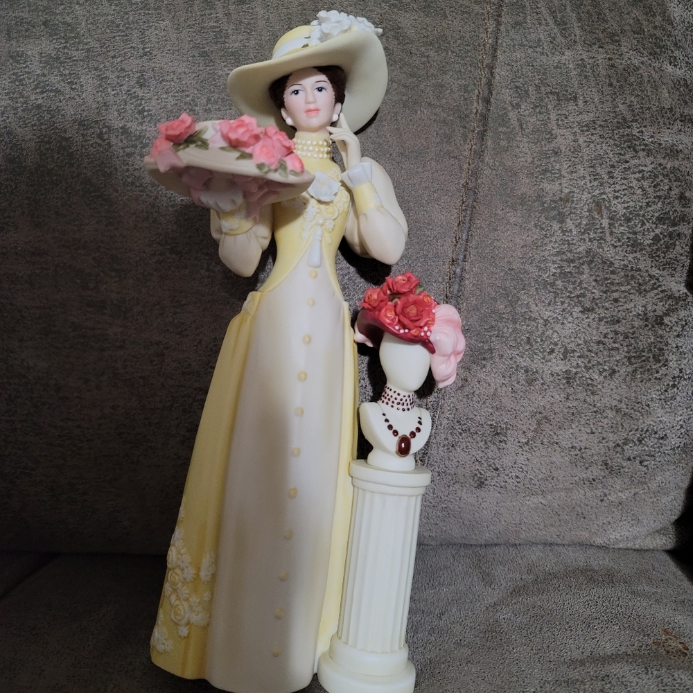 Avon Mrs Albee Presidents reward 2005 New